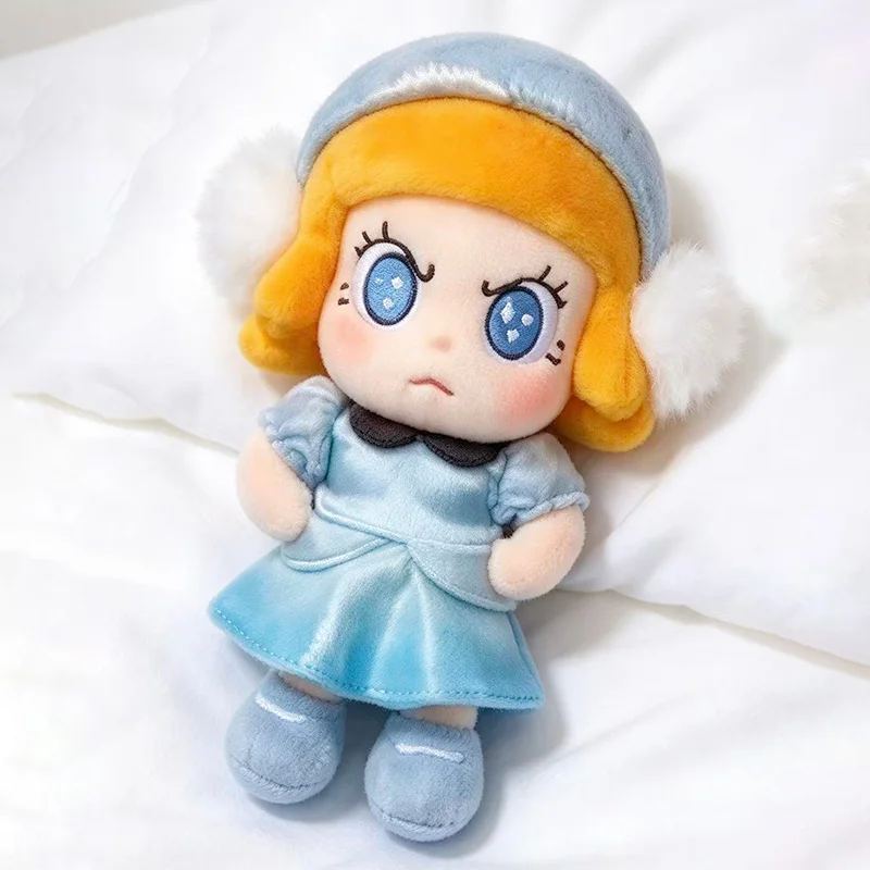 Nuevo en Stock, Figura de Cole - Dolls reseña y precio